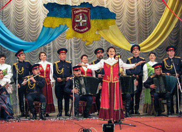 Слобідський козачий круг відкритий обласний фестиваль козацької пісні